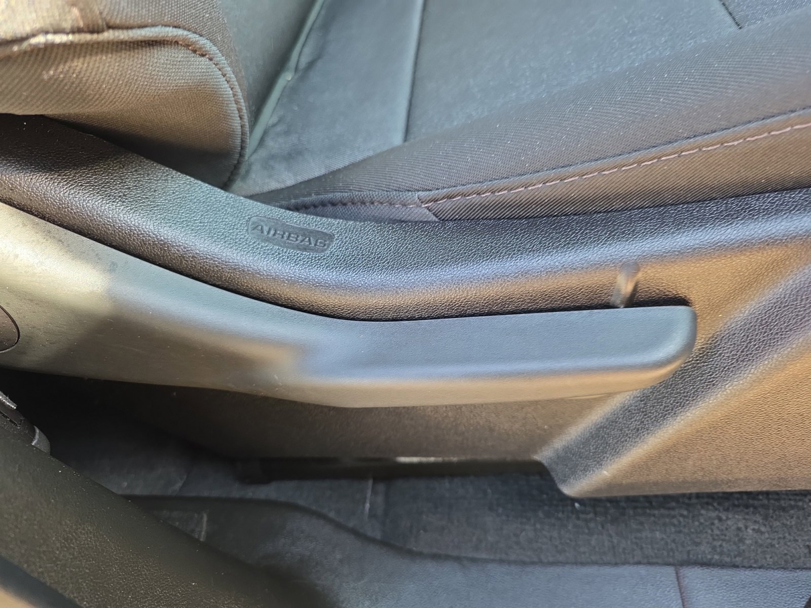 Used 2023 Chevrolet Colorado Trail Boss w/ Technology Package image 29