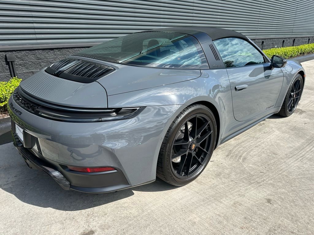 Certified 2026 Porsche 911 Targa 4 GTS image 9