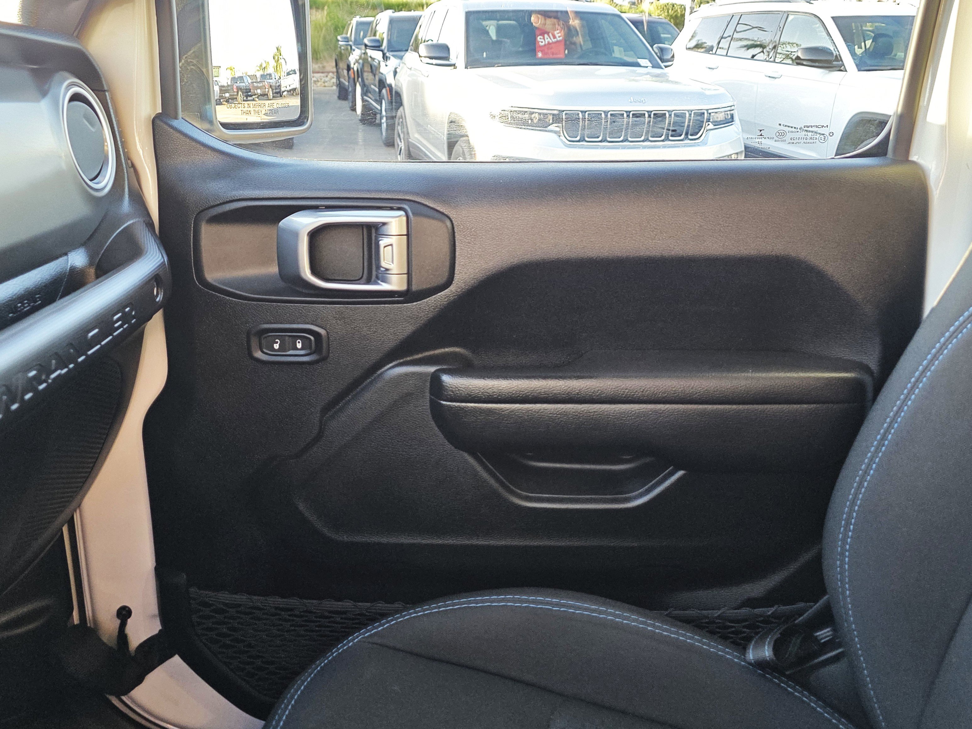 Certified 2023 Jeep Wrangler Unlimited Rubicon 4xe image 14