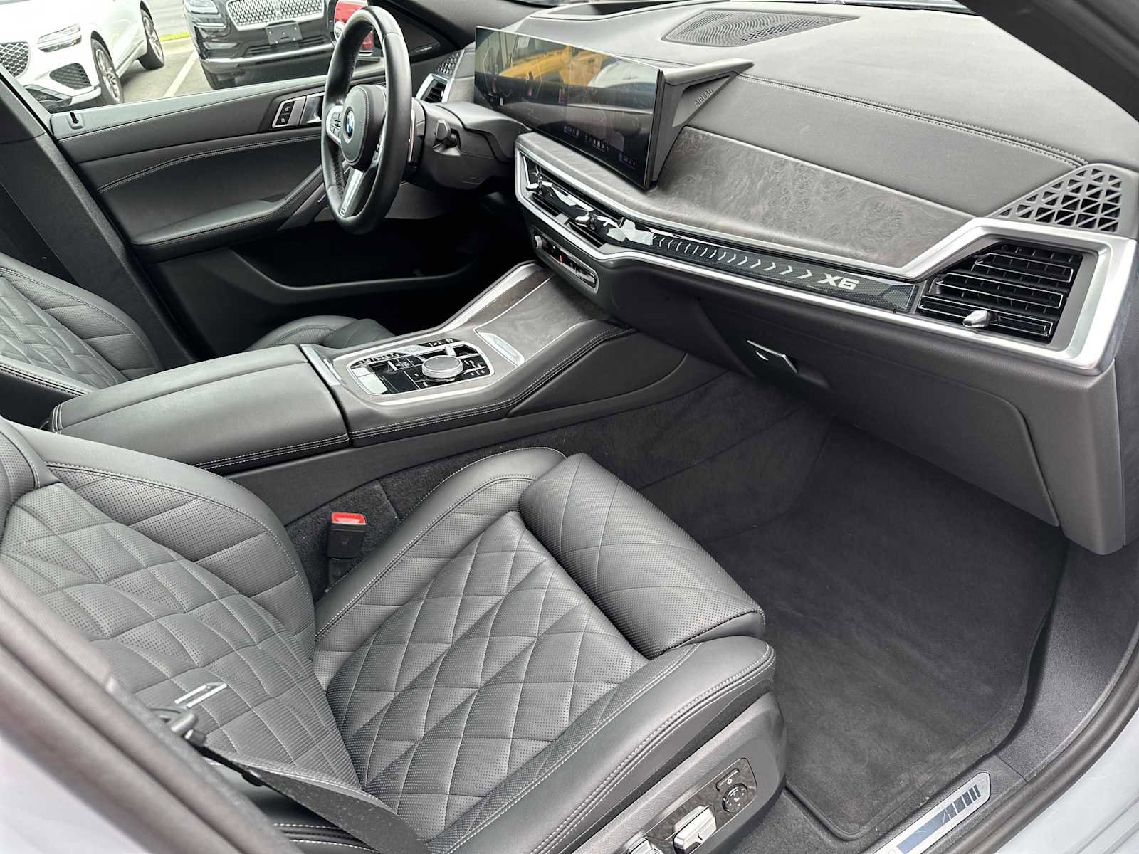 Used 2024 BMW X6 xDrive40i image 26