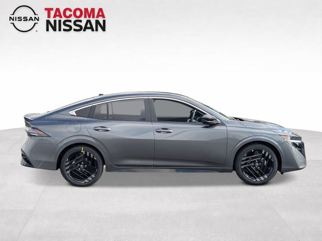 New 2026 Nissan Sentra SR w/ SR Premium Package FWD image 6