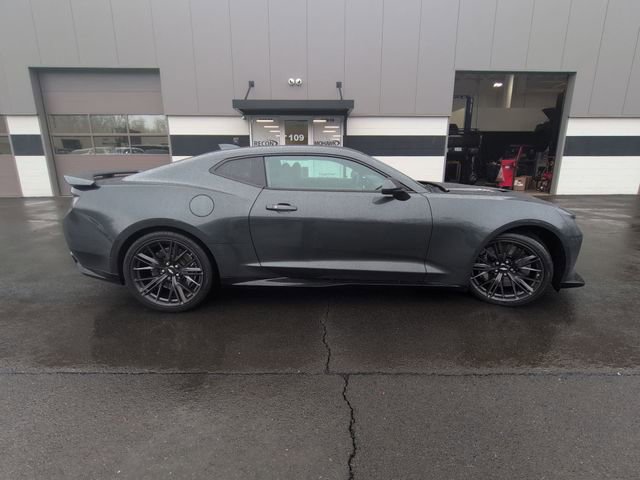Used 2017 Chevrolet Camaro ZL1 image 13