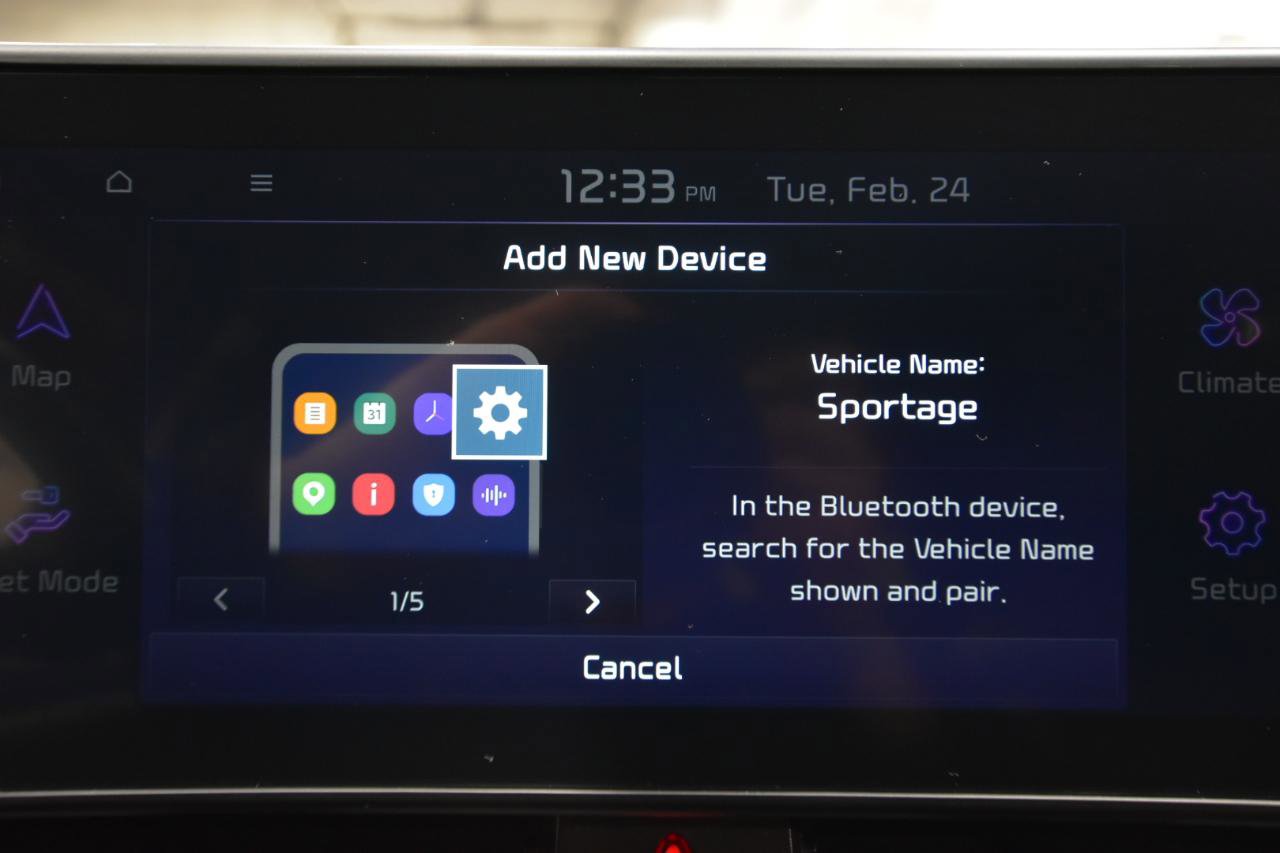 Used 2024 Kia Sportage EX image 23