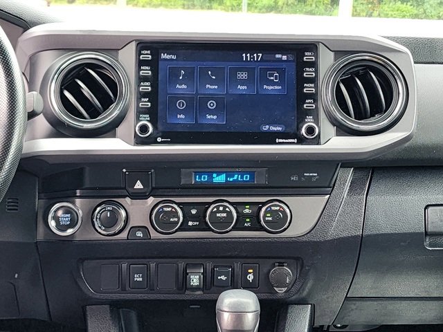 Used 2022 Toyota Tacoma TRD Off-Road image 27