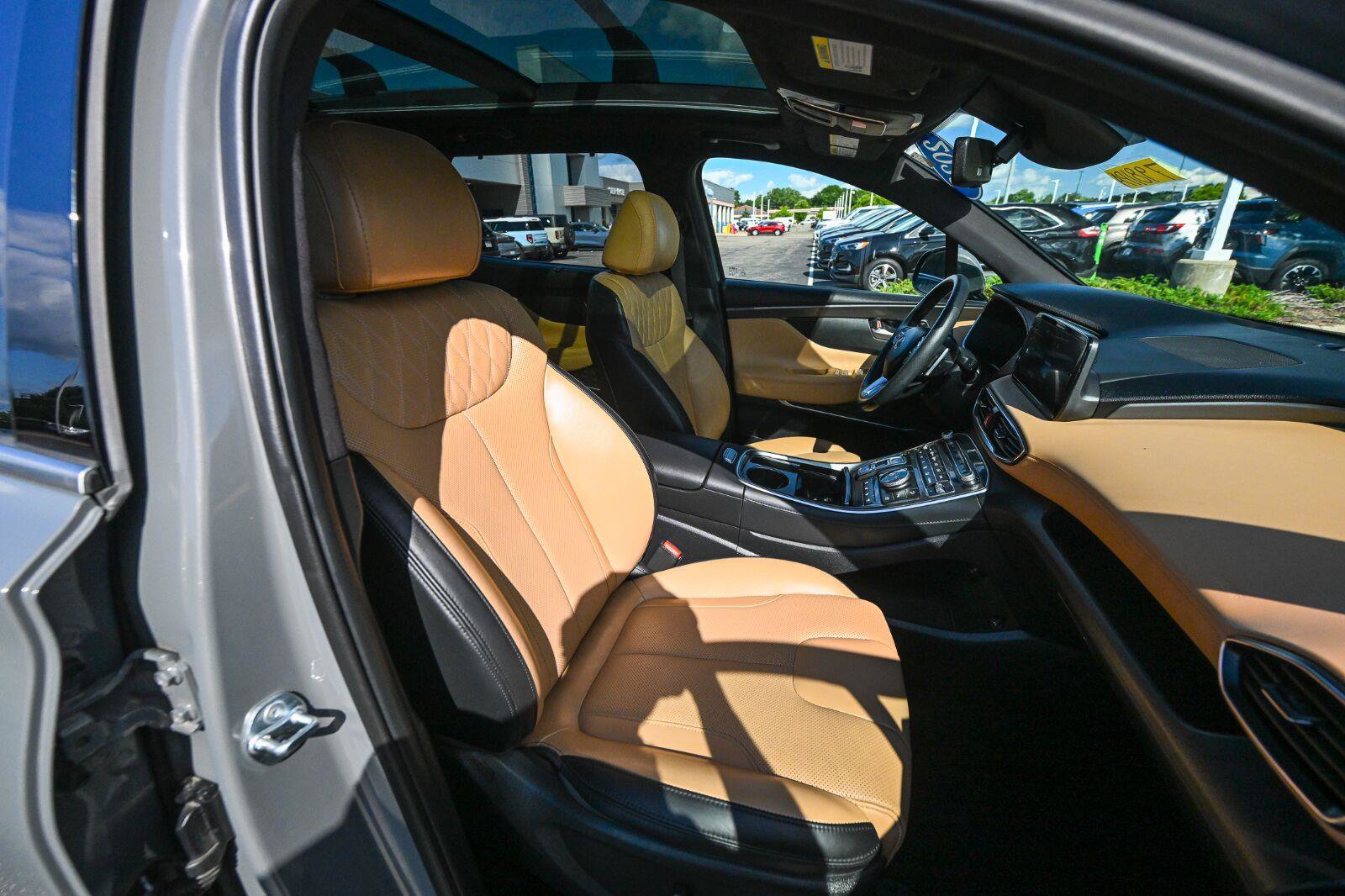 Used 2023 Hyundai Santa Fe Calligraphy AWD/4WD image 25