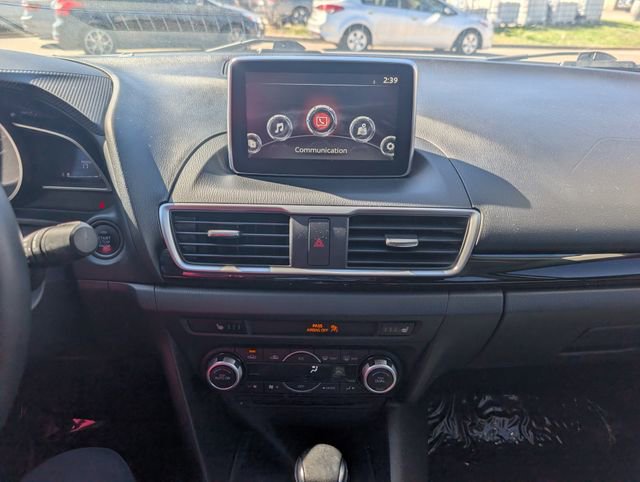 Used 2015 MAZDA MAZDA3 i Grand Touring image 12