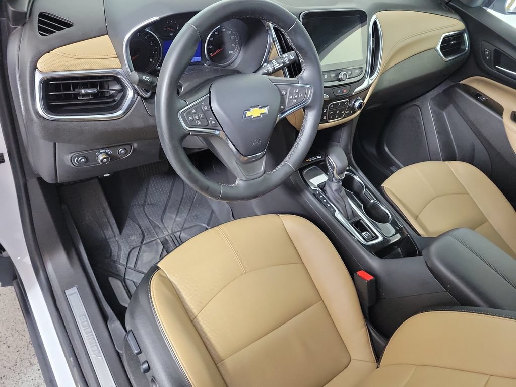 Used 2024 Chevrolet Equinox Premier w/ LPO, Floor Liner Package FWD image 11