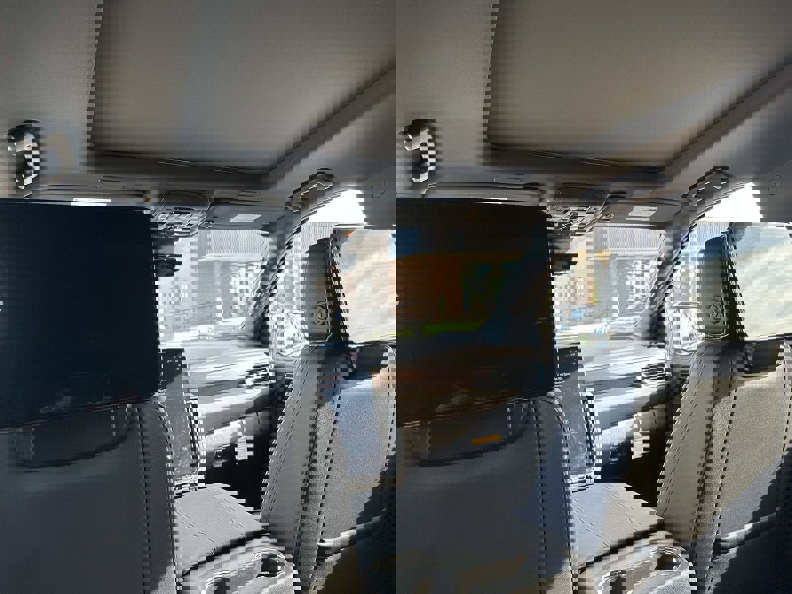 New 2026 GMC Yukon XL Elevation w/ Elevation Premium Package image 29