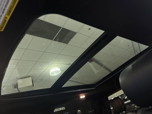 Used 2022 Ford F350 Platinum image 35