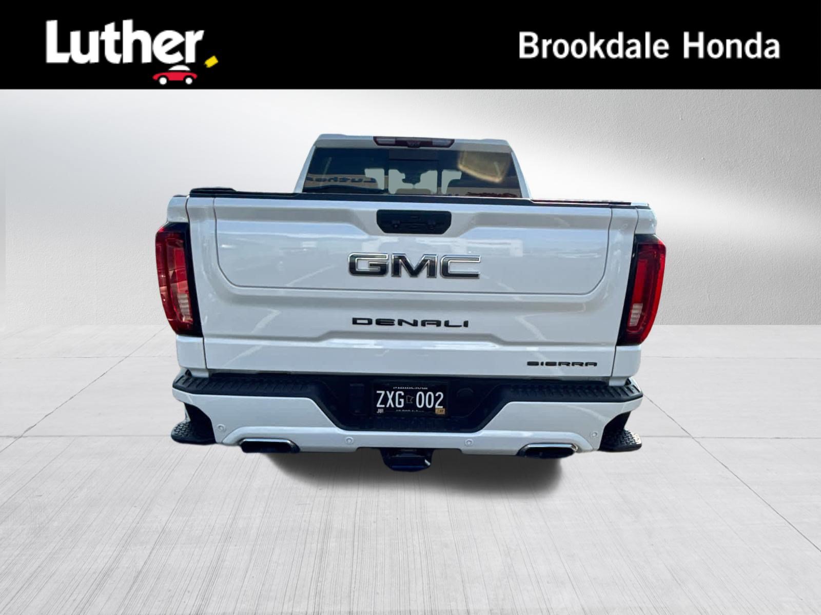 Used 2024 GMC Sierra 1500 Denali Ultimate AWD/4WD image 1
