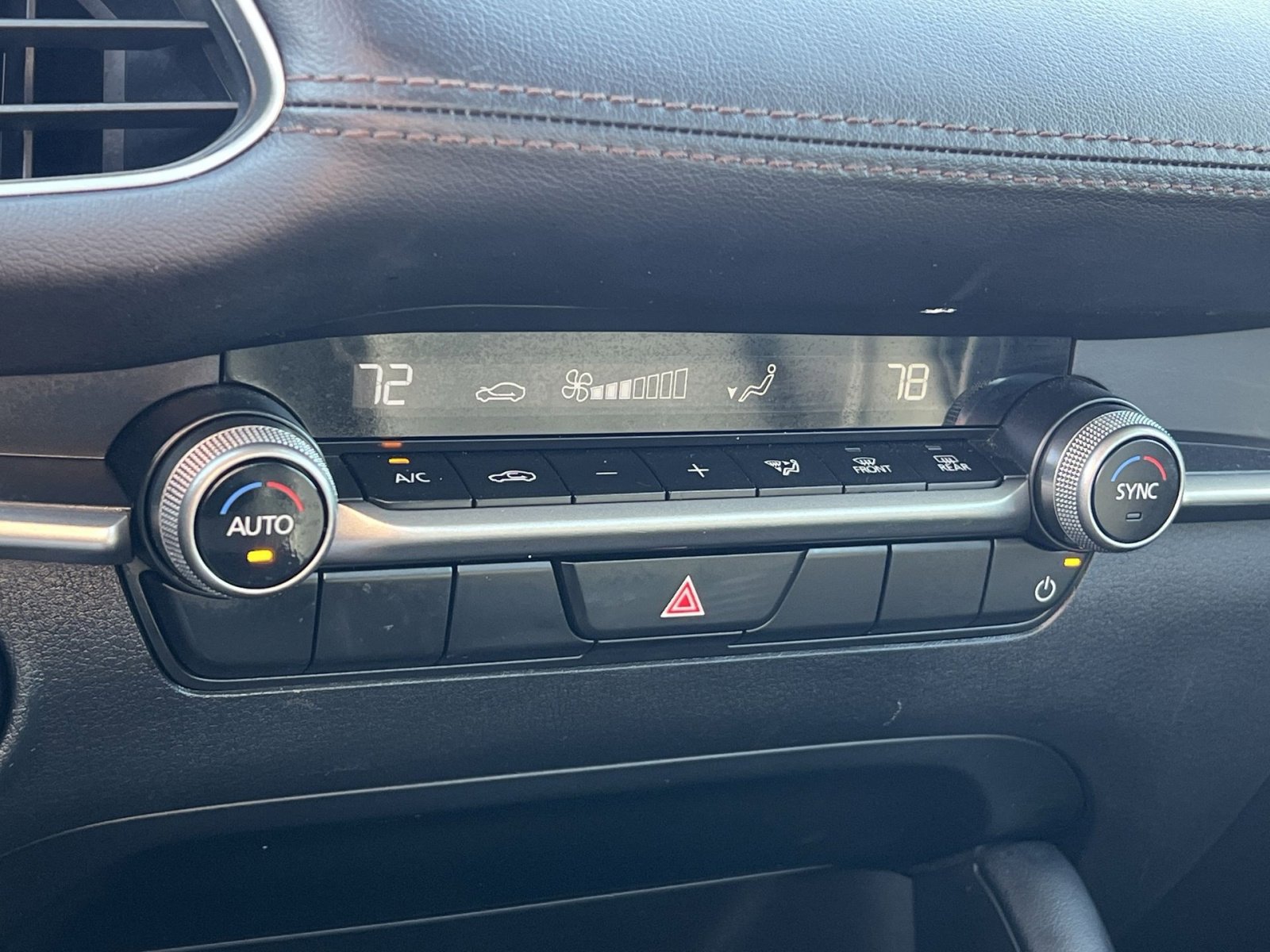 Used 2025 MAZDA MAZDA3 s image 20