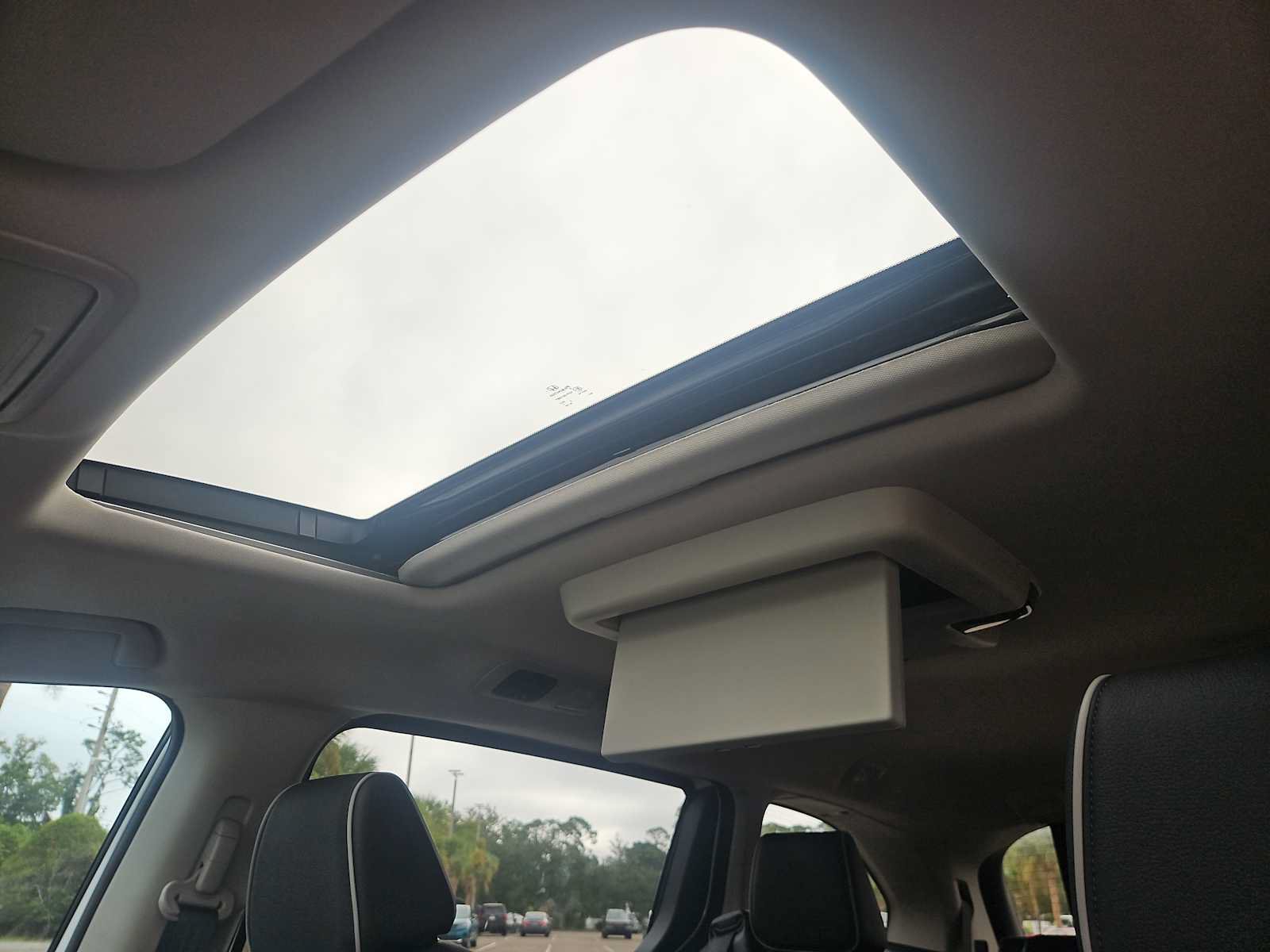 Certified 2026 Honda Odyssey Touring image 16