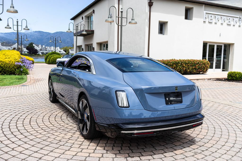 Used 2025 Rolls-Royce Spectre w/ Leather Finishing Pack AWD/4WD image 26