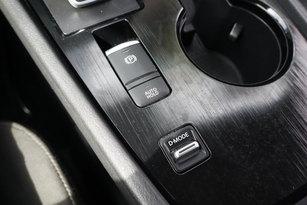 Used 2023 Nissan Rogue S FWD image 29