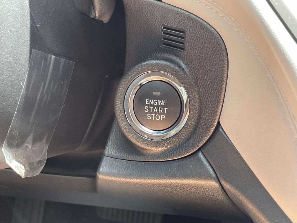 Certified 2025 Subaru Legacy Premium AWD/4WD image 17