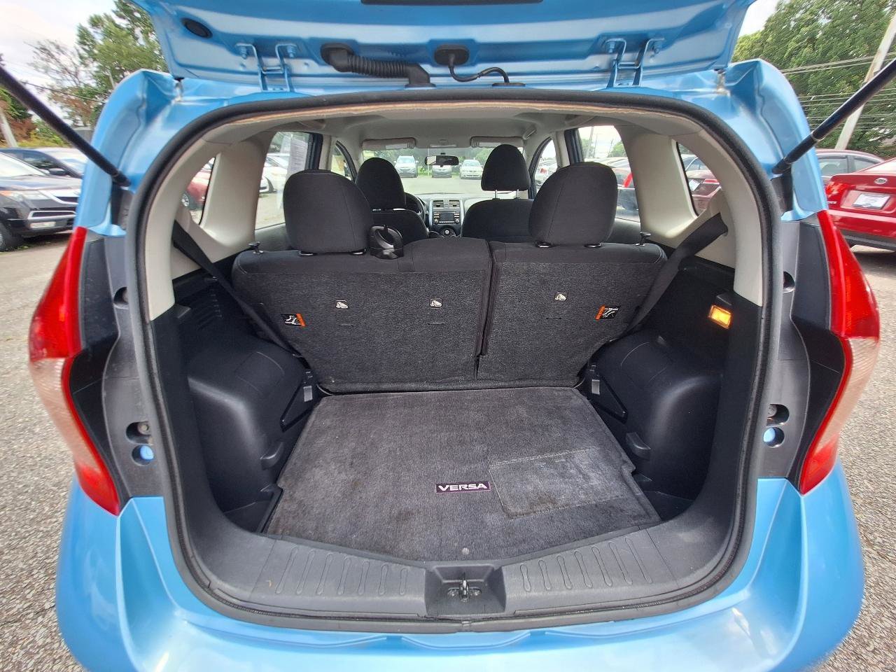 Used 2014 Nissan Versa Note SV w/ SL Package FWD image 35
