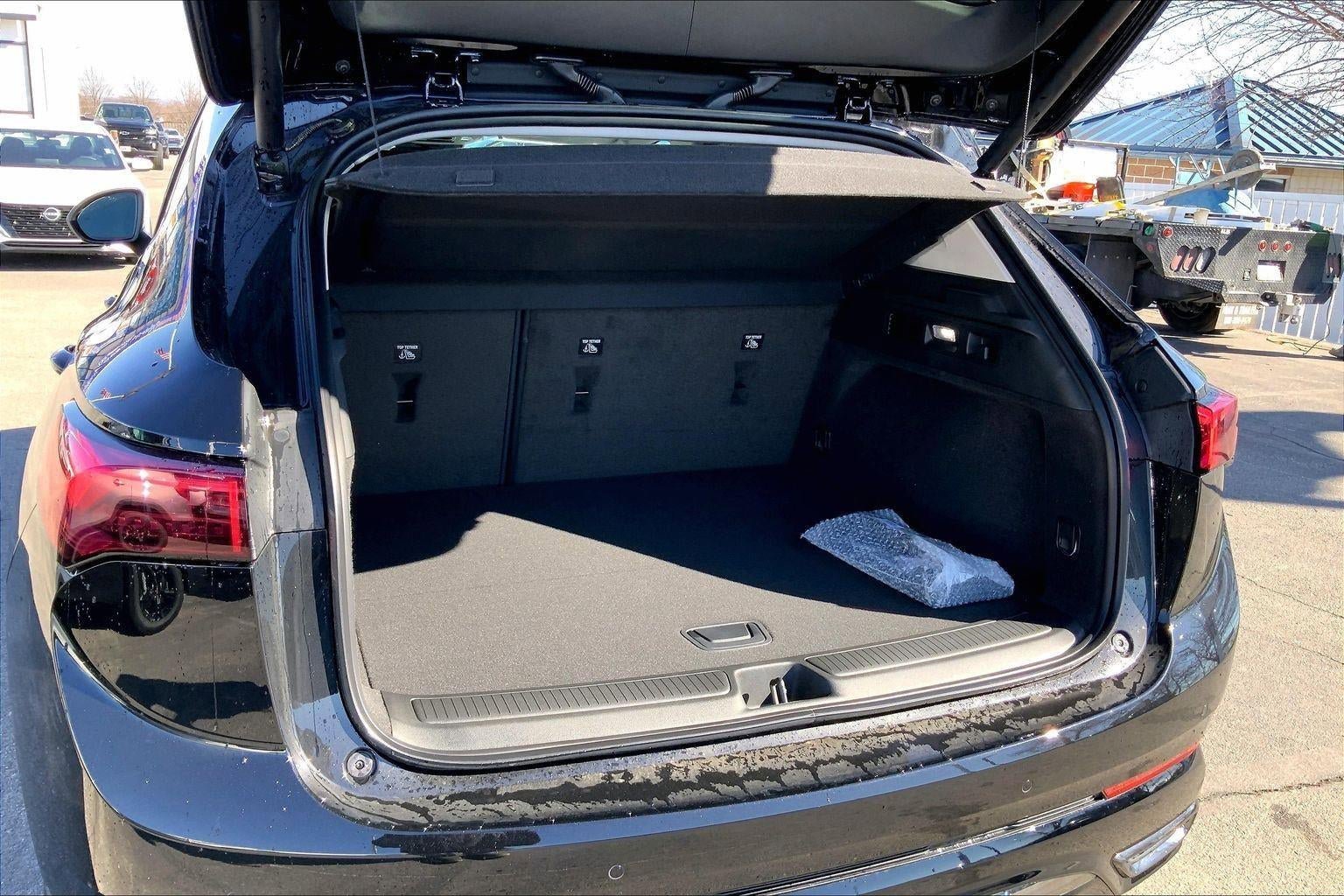 New 2026 Buick Envision Sport Touring image 5