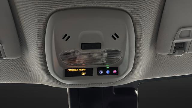 Used 2025 Chevrolet Trax LT FWD image 35