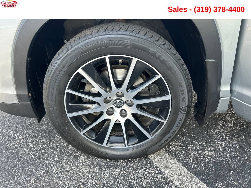 Used 2018 Toyota Highlander SE AWD/4WD image 24