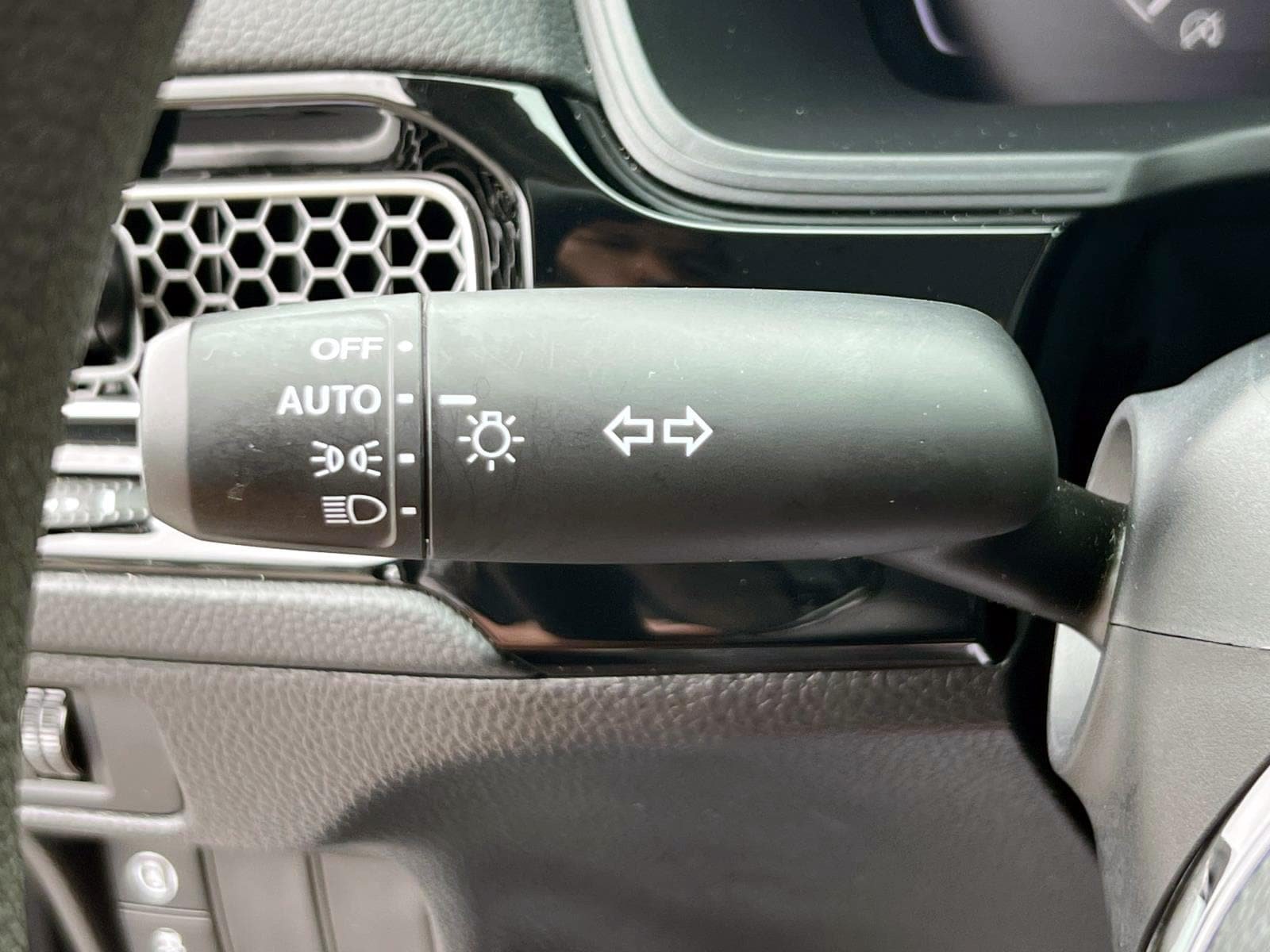 Certified 2023 Honda Civic LX image 20