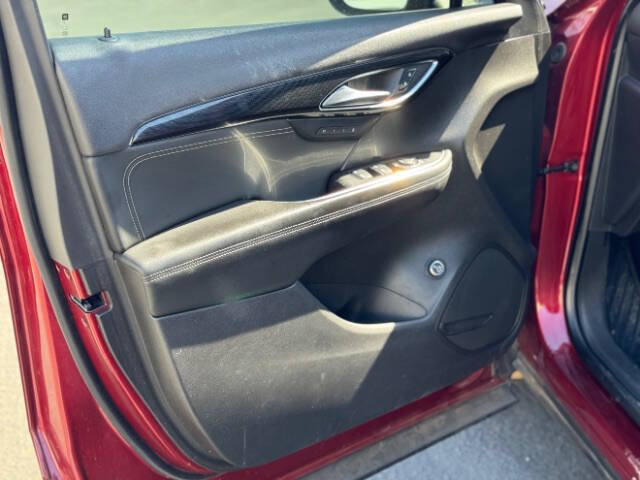 Used 2021 Buick Envision Essence w/ Sport Touring Package FWD image 10