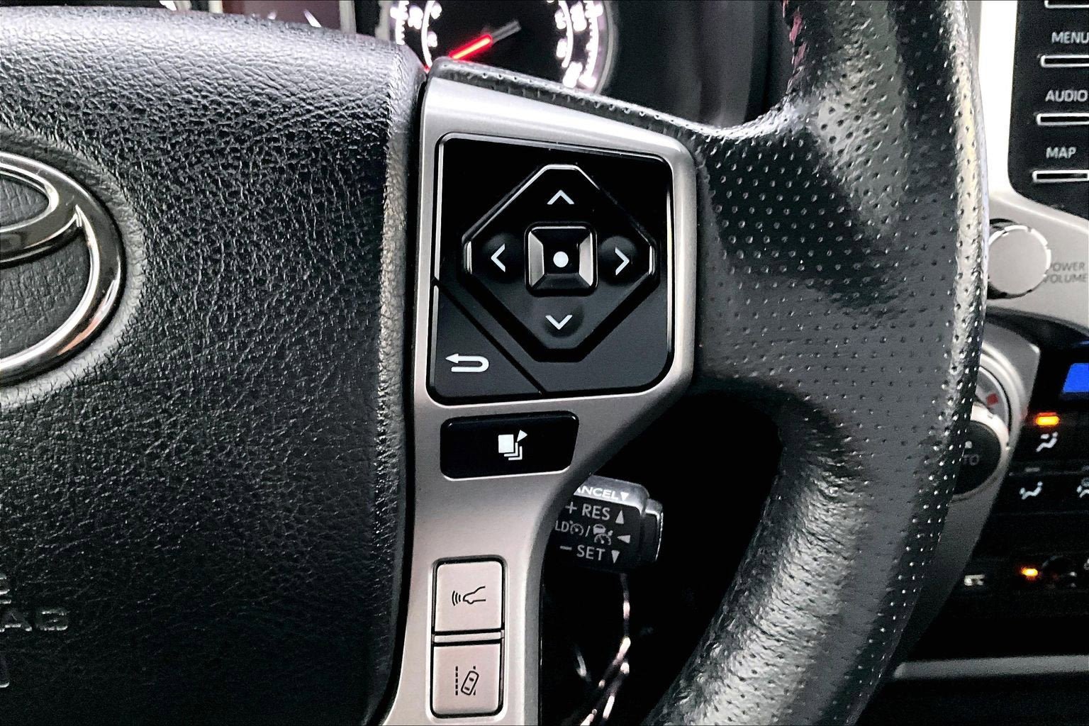 Used 2020 Toyota 4Runner Limited RWD image 18