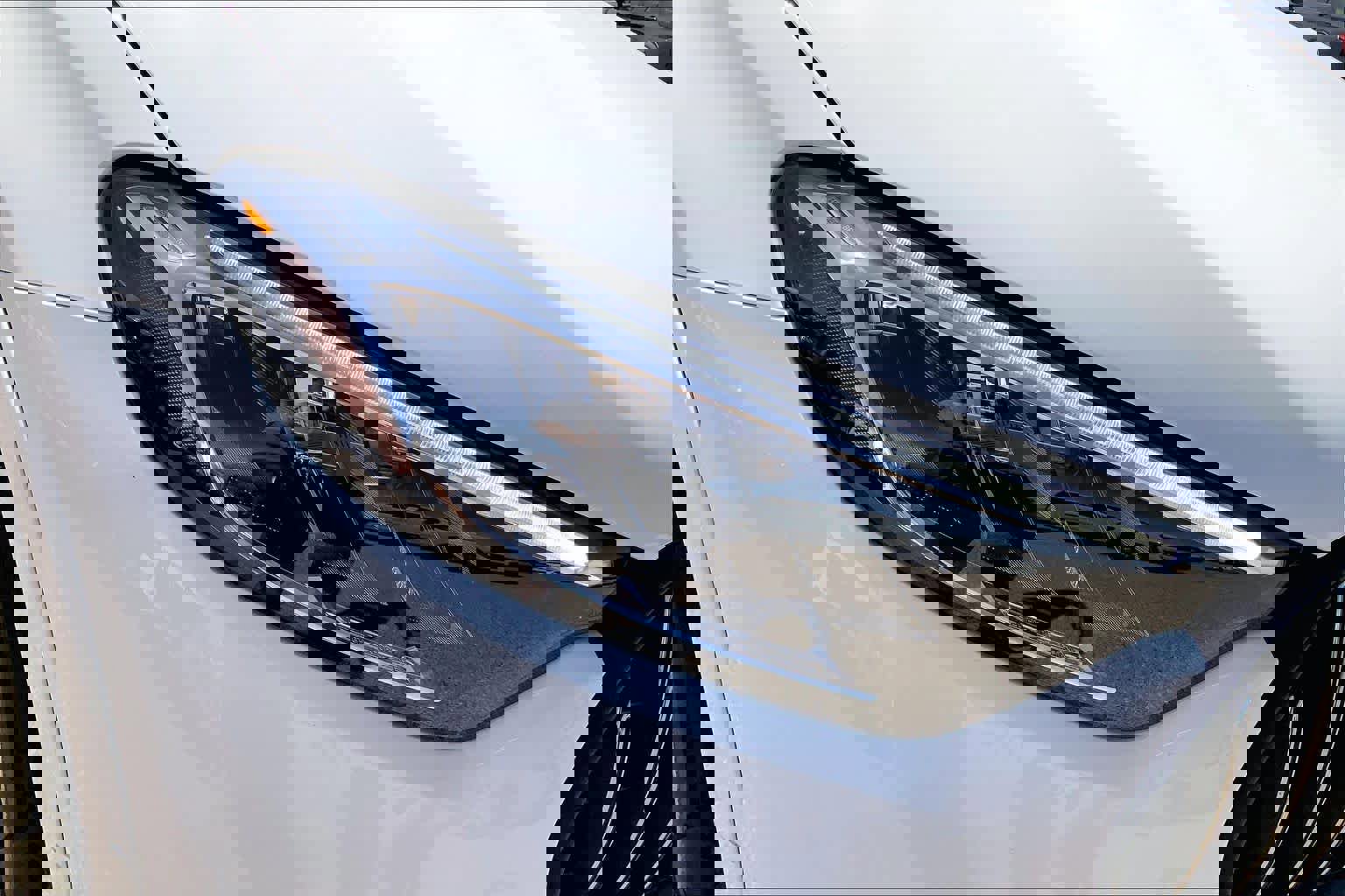 Used 2025 Mercedes-Benz GLC 43 AMG 4MATIC image 36