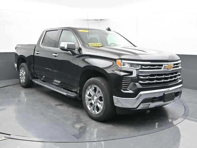 Used 2022 Chevrolet Silverado 1500 LTZ w/ LTZ Convenience Package II AWD/4WD image 5