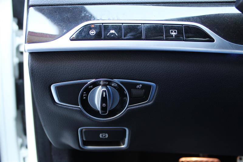 Used 2020 Mercedes-Benz S 450 Sedan image 17