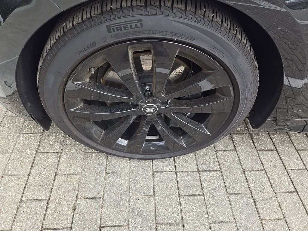 Certified 2025 Land Rover Range Rover Sport Dynamic SE image 10