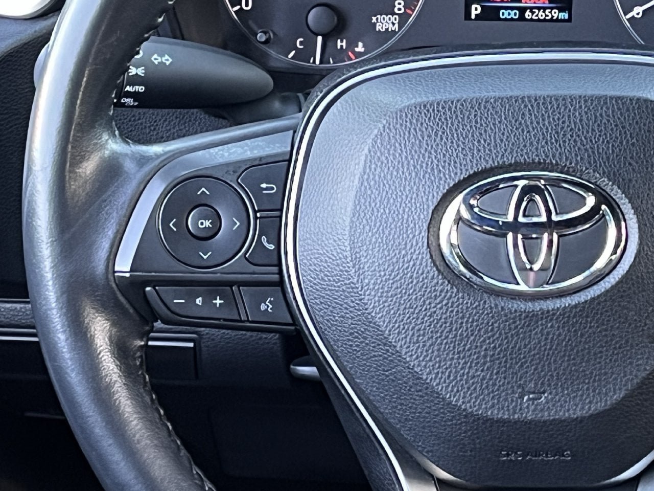 Used 2024 Toyota Corolla SE FWD image 12