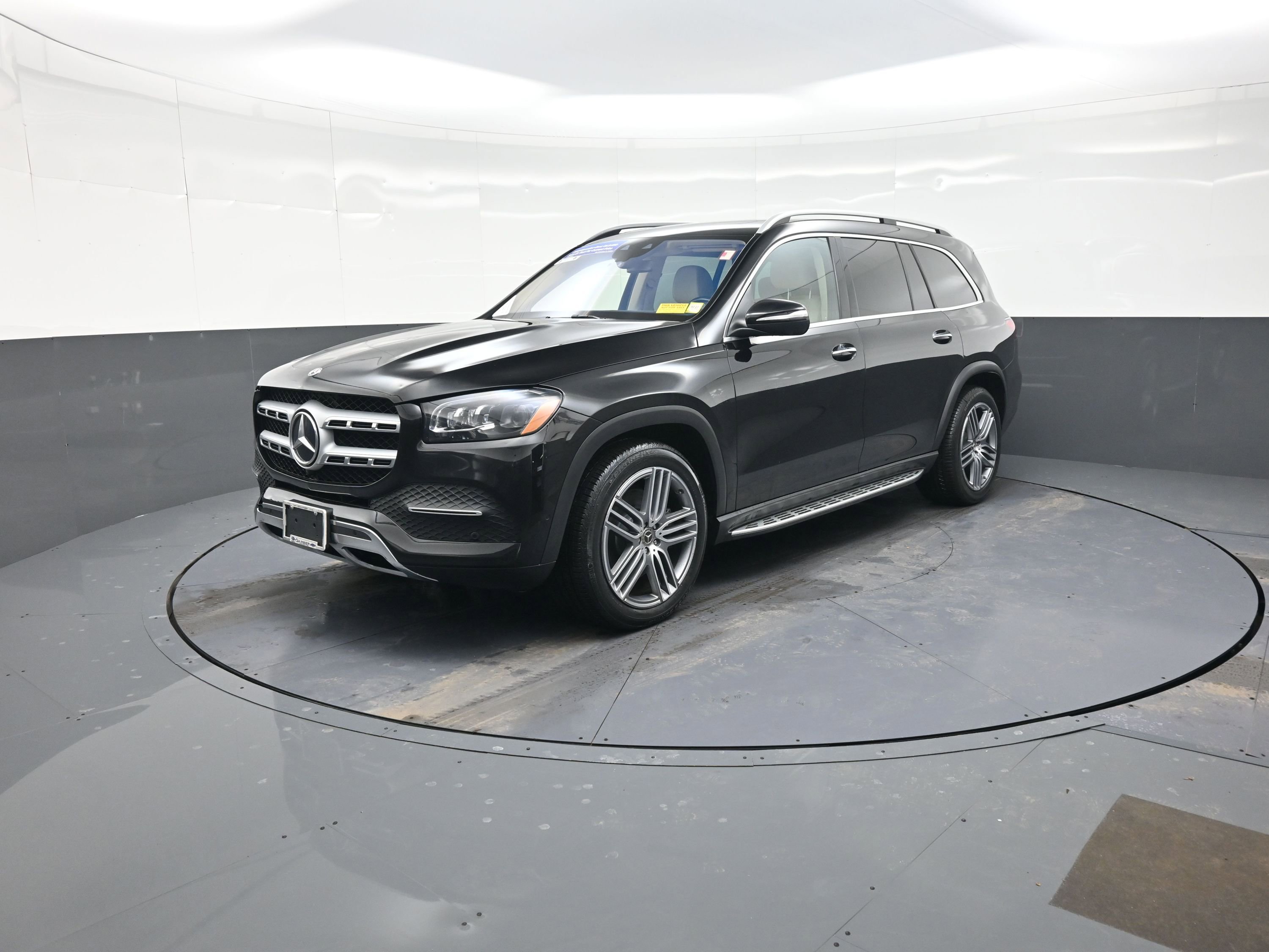 Used 2021 Mercedes-Benz GLS 450 4MATIC image 7