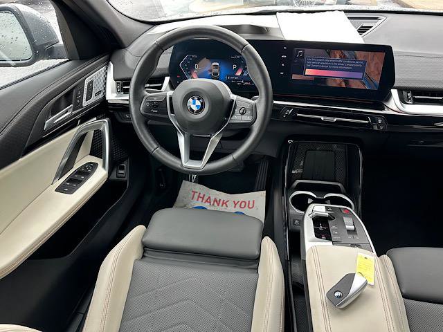 Certified 2025 BMW X2 xDrive28i image 21