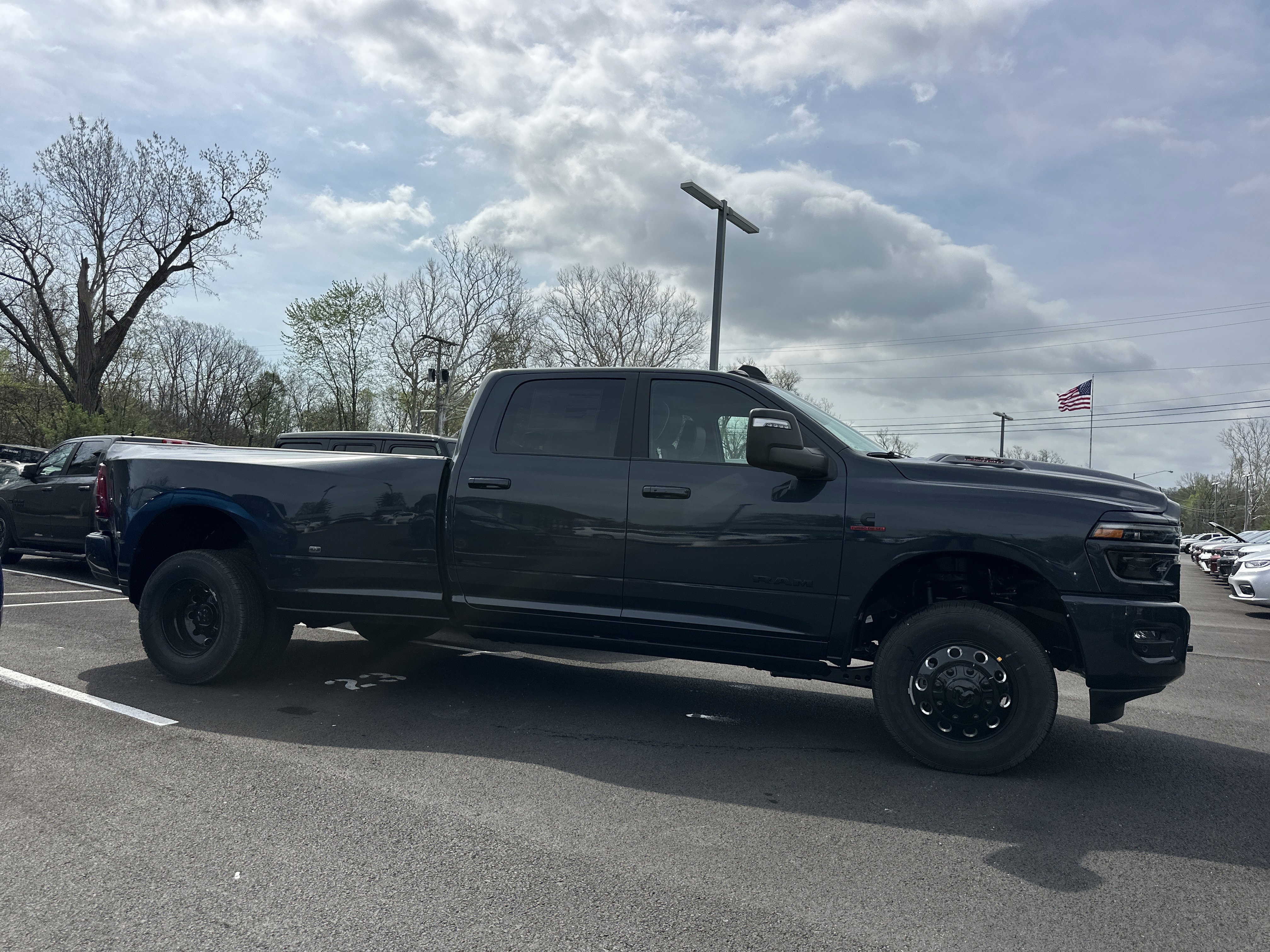 New 2026 RAM 3500 Laramie AWD/4WD image 20