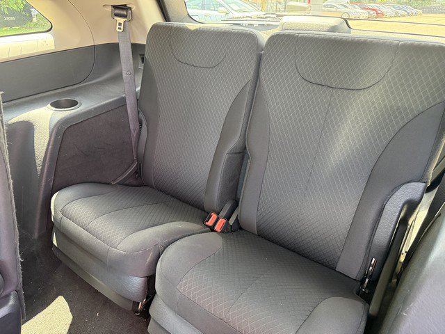 Used 2006 Chrysler Pacifica Touring FWD image 11