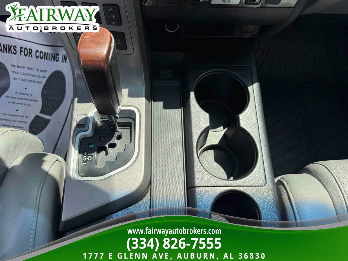 Used 2015 Toyota Sequoia Platinum AWD/4WD image 25