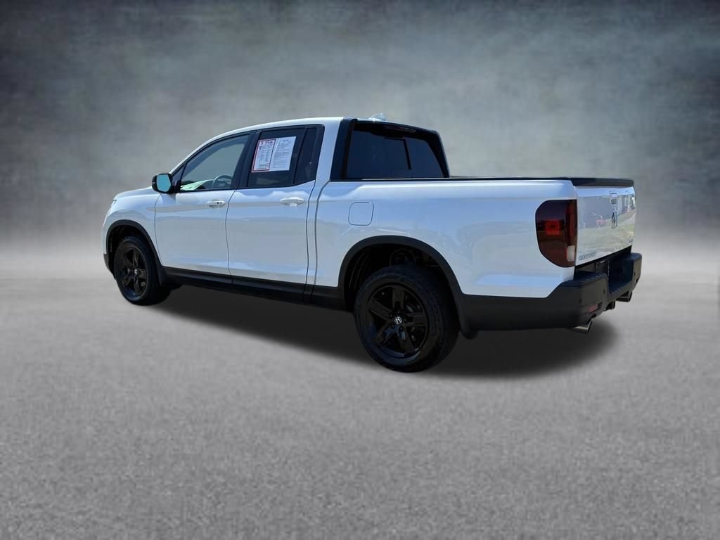 Used 2023 Honda Ridgeline Black Edition image 3