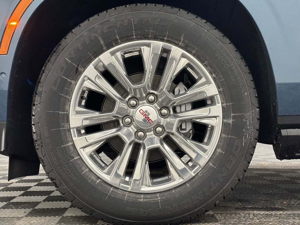 New 2026 GMC Yukon Denali w/ Sun & Power Step Package image 17