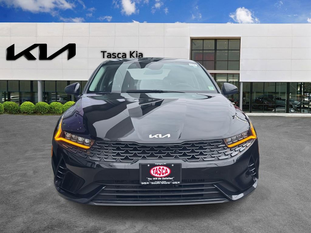 Used 2022 Kia K5 LXS FWD image 2
