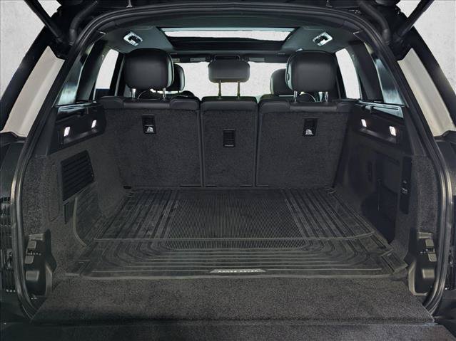 Used 2024 Land Rover Range Rover SE AWD/4WD image 7