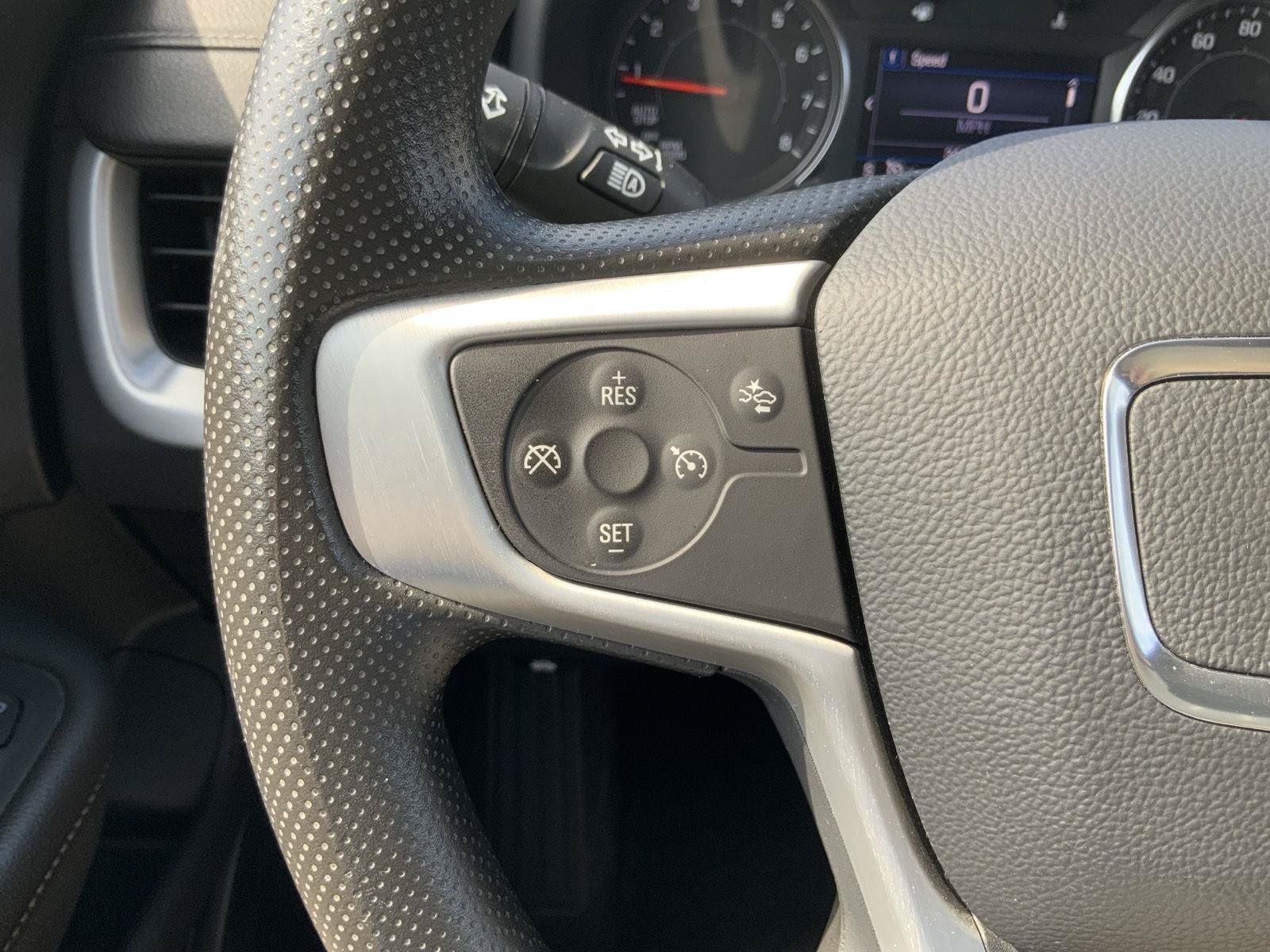 Used 2023 GMC Terrain SLE AWD/4WD image 28
