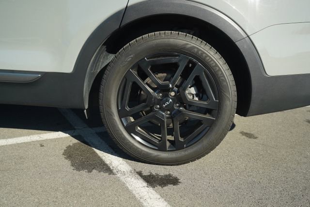 Used 2023 Kia Telluride EX X-Line image 40