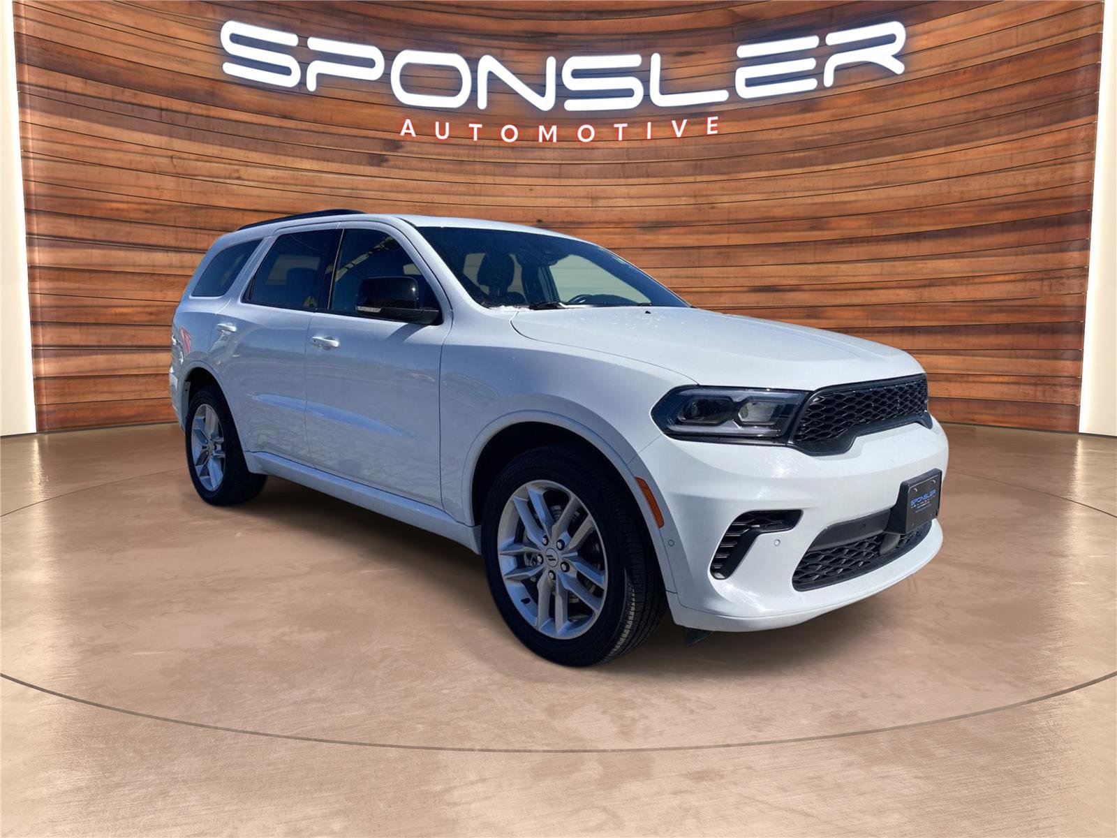 Used 2025 Dodge Durango GT image 8