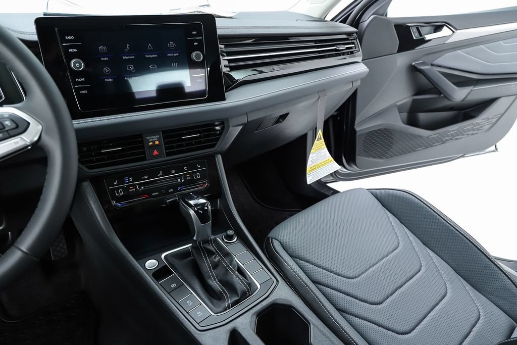New 2026 Volkswagen Jetta SEL FWD image 23