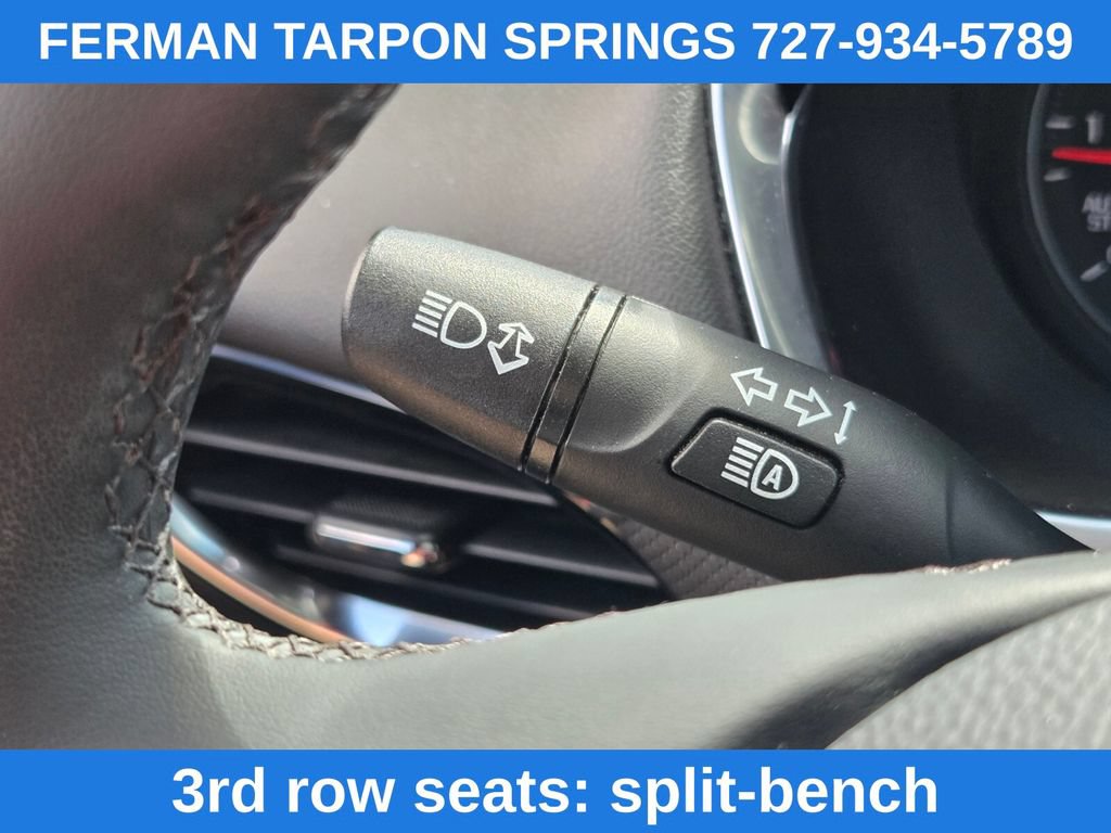 Used 2023 Chevrolet Traverse RS FWD image 36