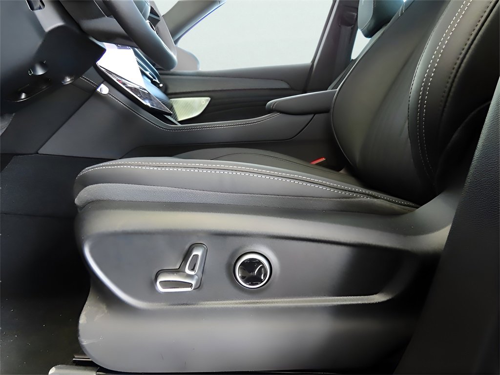 New 2024 Maserati Grecale GT image 51