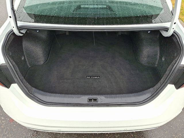 Used 2024 Nissan Altima 2.5 SV image 24