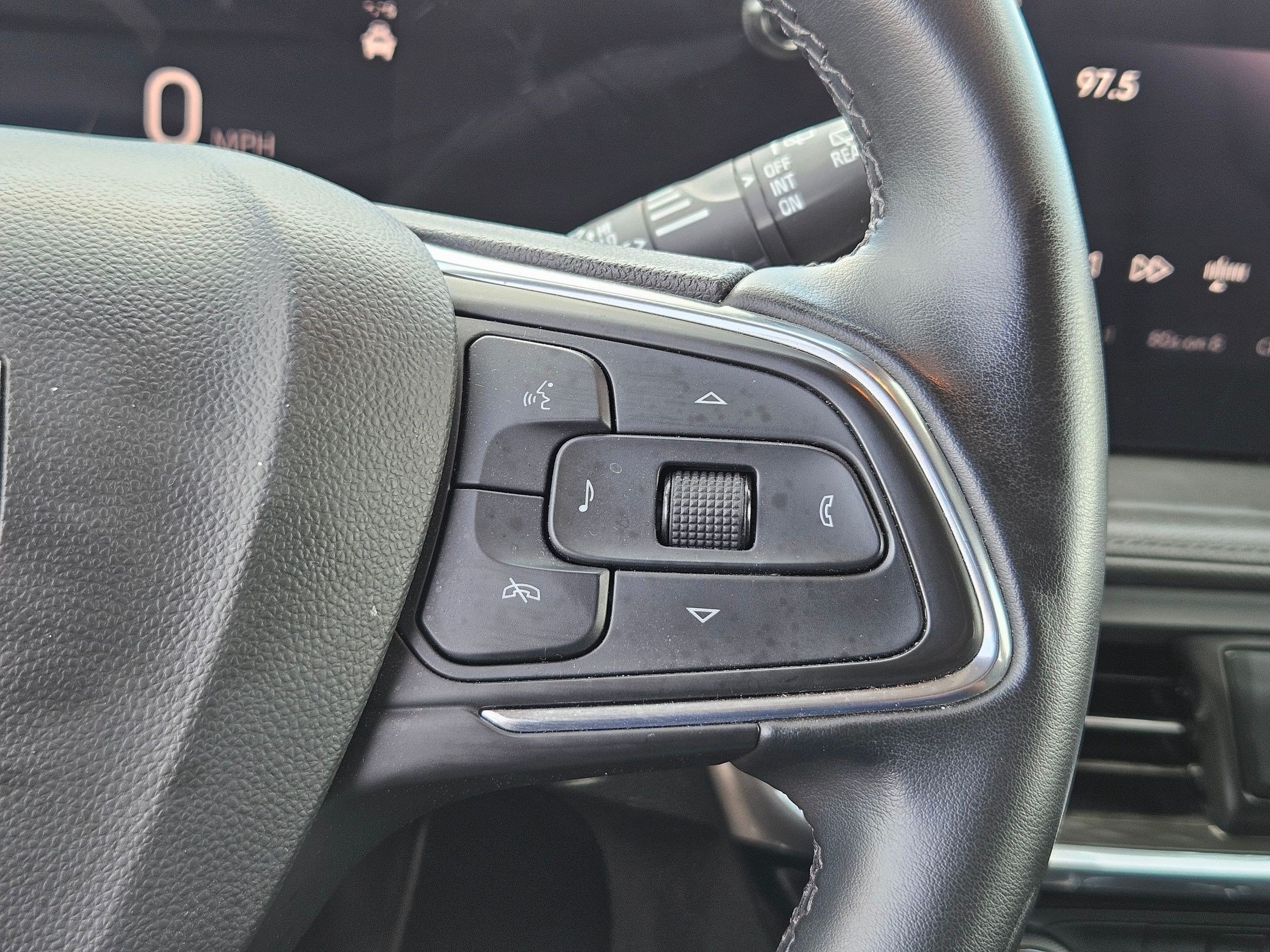 Used 2024 Buick Encore GX Sport Touring FWD image 19