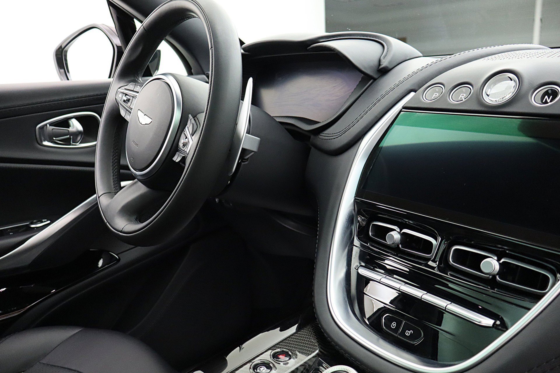 Used 2023 Aston Martin DBX 707 image 31