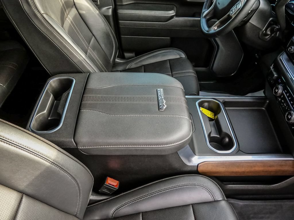Used 2024 Chevrolet Silverado 2500 High Country w/ High Country Premium Package AWD/4WD image 23